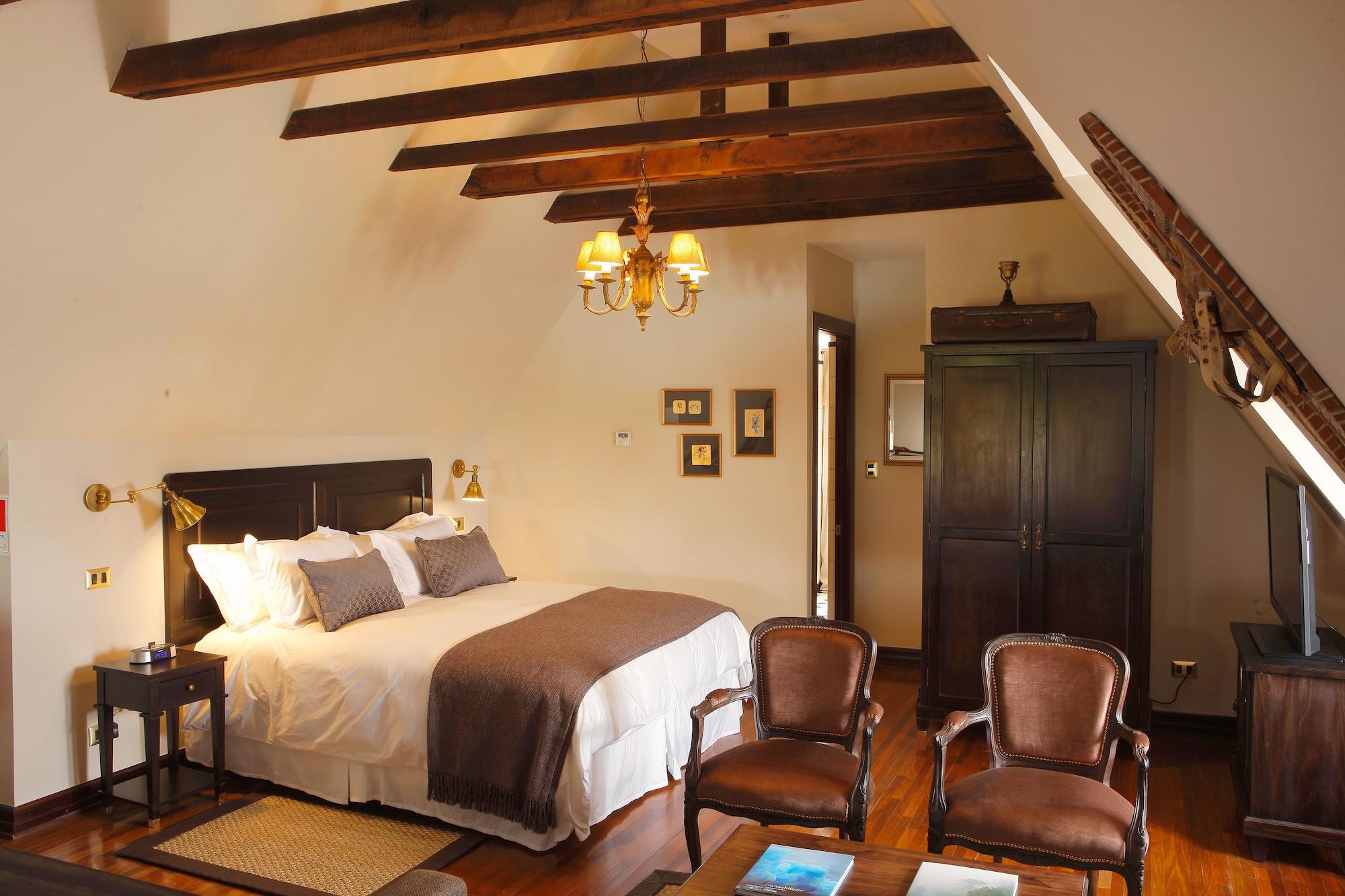 Hotel Boutique Castillo Rojo Сантьяго Екстер'єр фото